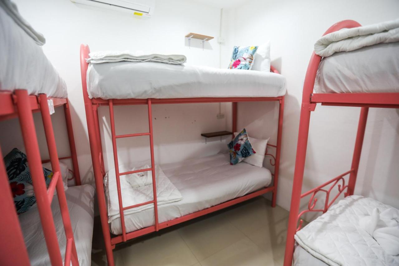Arena Boutique Hotel Female Only Thongsala Exterior photo