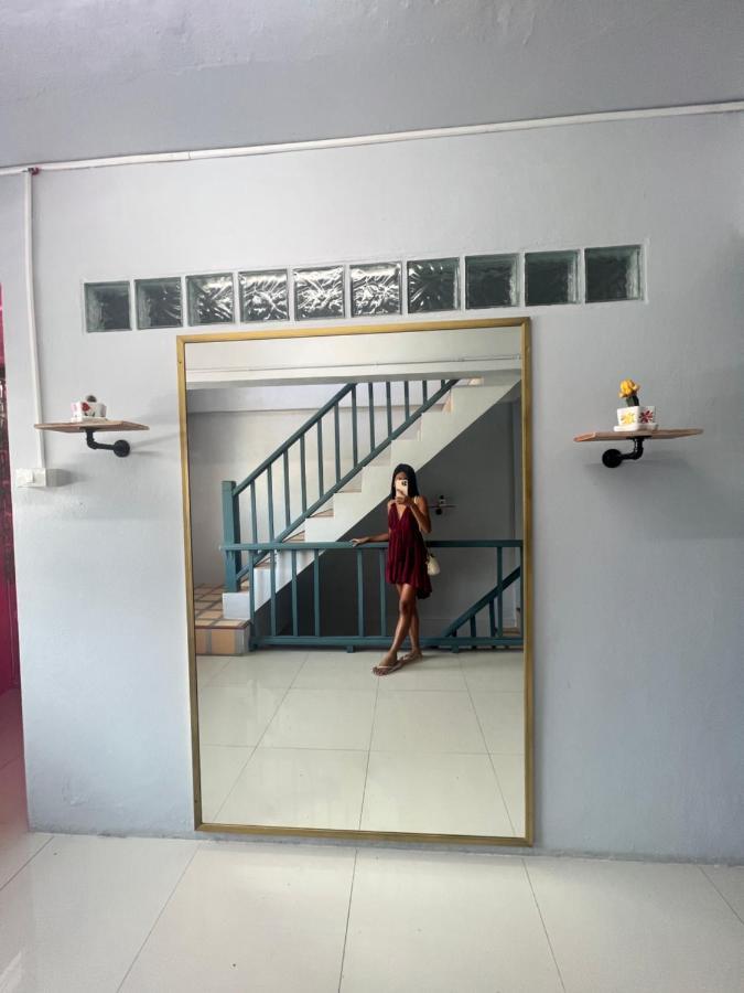 Arena Boutique Hotel Female Only Thongsala Exterior photo