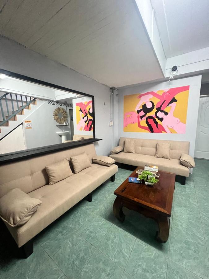 Arena Boutique Hotel Female Only Thongsala Exterior photo